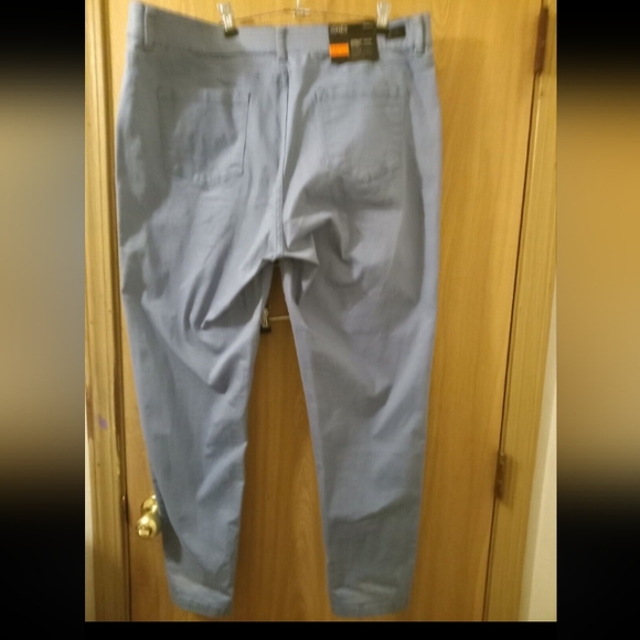 NEW Jones New York Women’s  Tummy Control Pull On Strait Leg - Picture 2 of 3